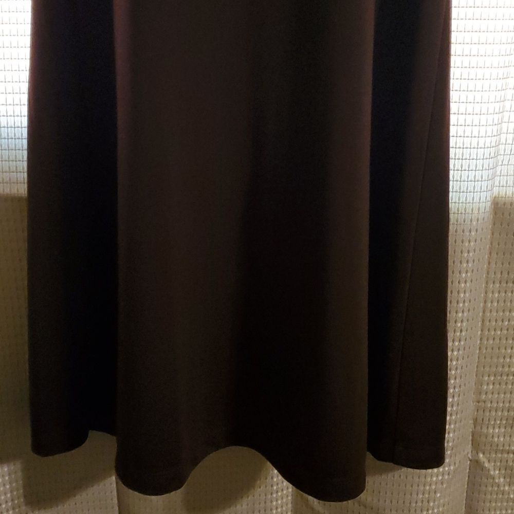 Susan Graver Dress Sz S brown Solid Swing Dress Short Sleeve - Picture 3 of 7